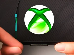Jak podłączyć słuchawki do konsoli Xbox