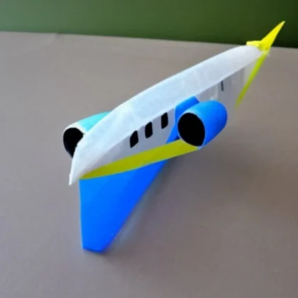 Jak zrobić samolot z plastikowej butelki